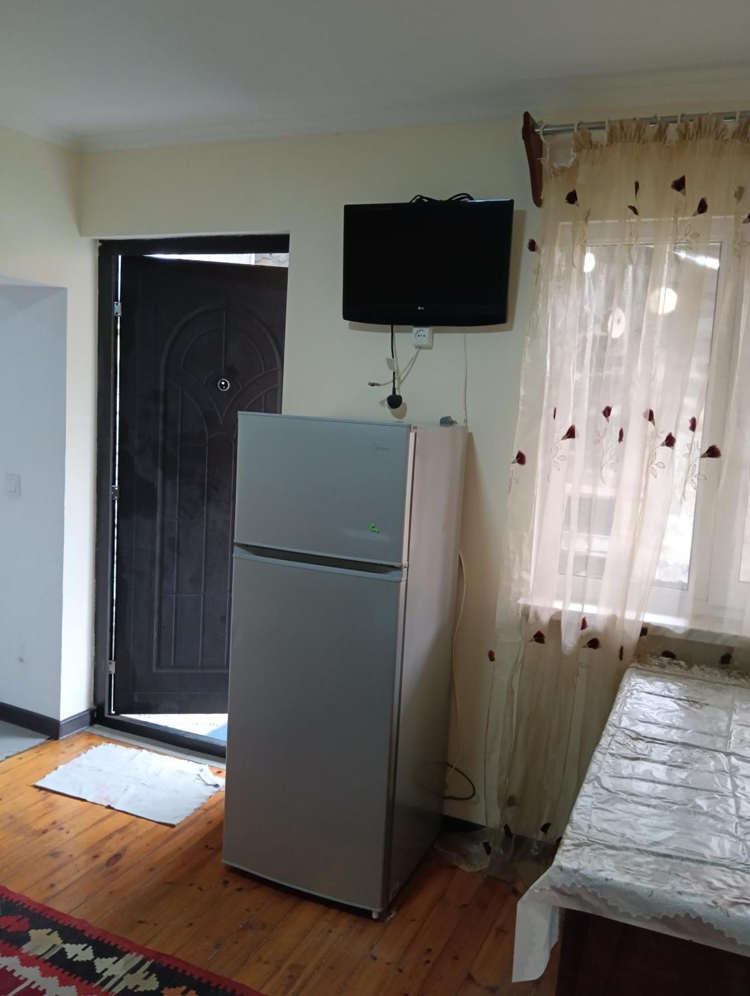 エレバン Grigヴィラ 部屋 写真
